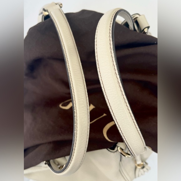 💯 Authentic Gucci Large Soho Tote Ivory Pebbled Leather GHW Tassel EUC Full Set - Picture 9 of 9